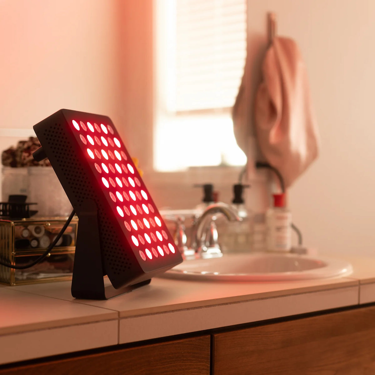 RN60 Red Light Therapy Panel